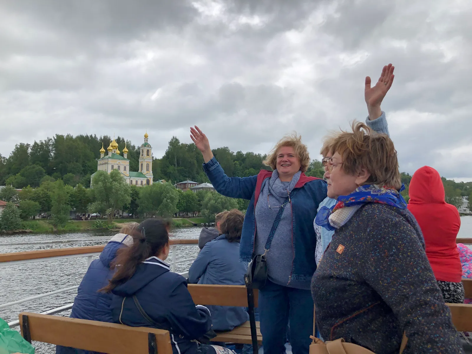 Веселая прогулка по Волге